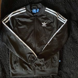 🚨SOLD🚨 adidas Logo Zip Sweater
